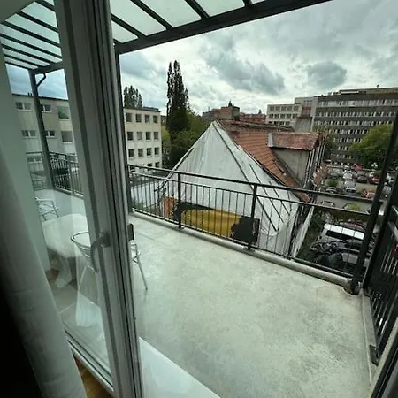 Sonnige Mit Balkon Im Herzen Von Apartament Bayreuth
