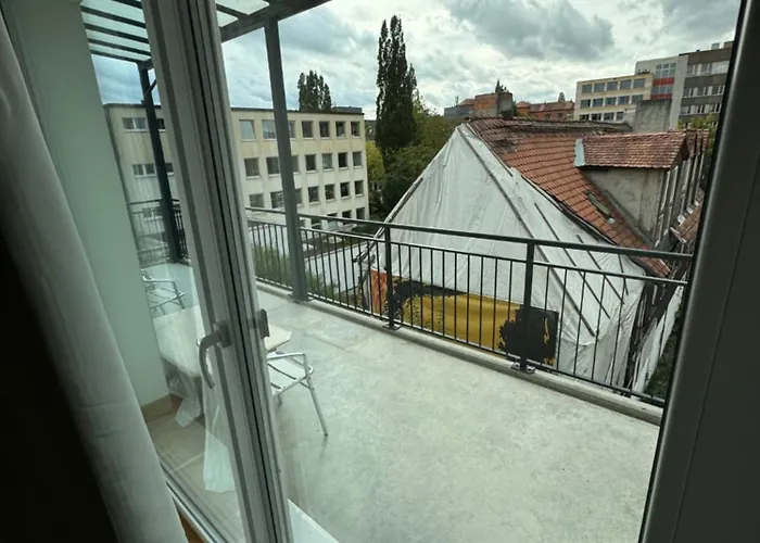Sonnige Mit Balkon Im Herzen Von Appartement *